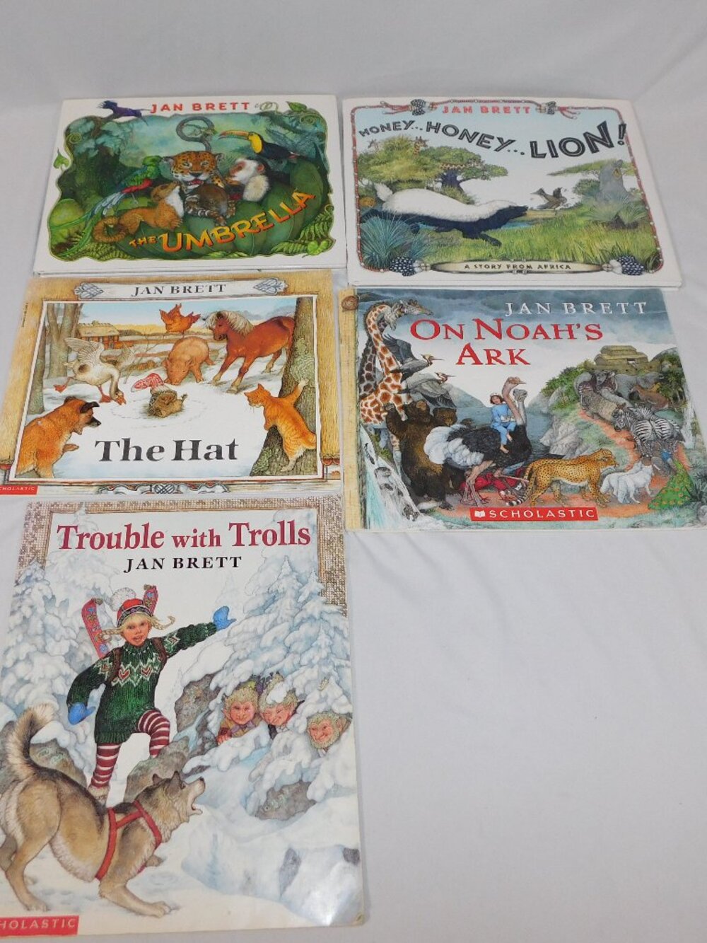 VTG Lot 5 Jan Brett Kids Children's Books Soft & Hard Cover 3 First Editions